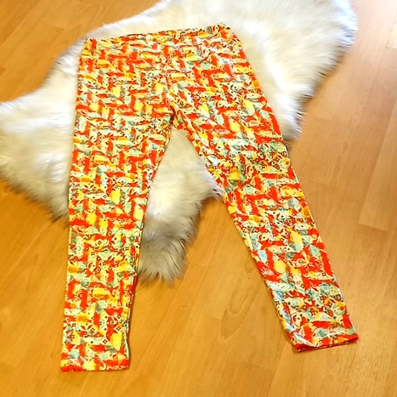 LulaRoe Floral Printed Leggings- T&C-#1558+ - Picture 6 of 10